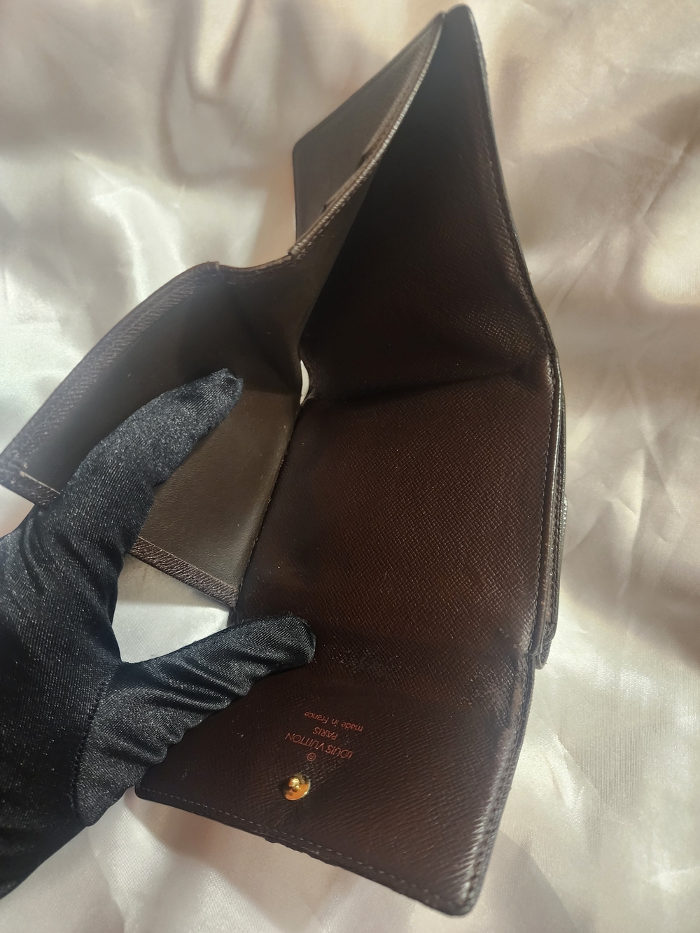 Louis Vuitton Damier Ebene Mens Trifold Snap Wallet - Picture 8 of 13